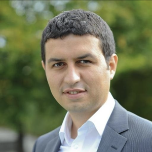 Dr. Nizami Imamverdiyev (Economic Researcher, Economic Research Department of Dubai Chamber of Commerce & Industry)