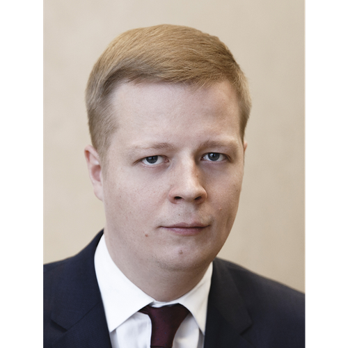Dozhdev Vladimir (Leiter der Abteilung für digitale Technologie at Ministerium für Industrie und Handel der Russische Föderation)
